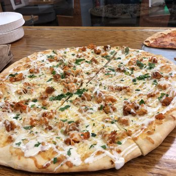 Mondoz Z and Z Pizzeria